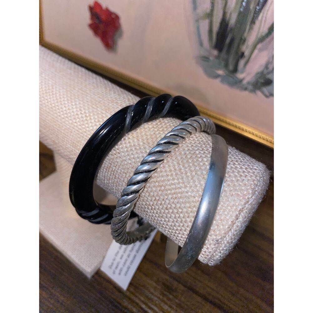 Patricia Nash 3-Piece Bangle Bracelet Set Black & Silver M/L NWT $59 - Picture 2 of 8